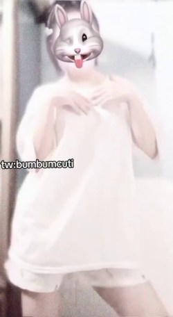 Clip hot Nguynkhnh0722(Bumbumcuti2k10) nhảy Tiktok gây sốc trên mạng